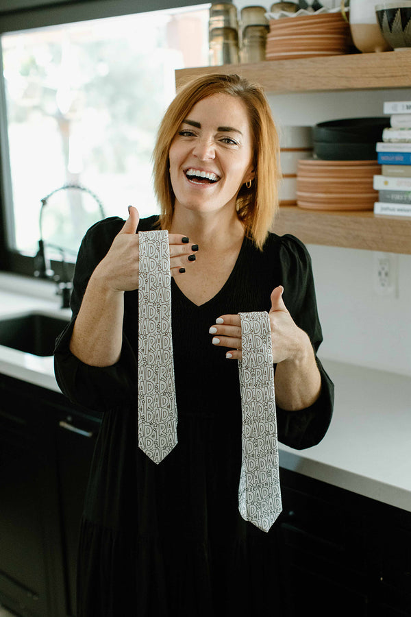 Rad Dad Coloring Tie *markers sold separately