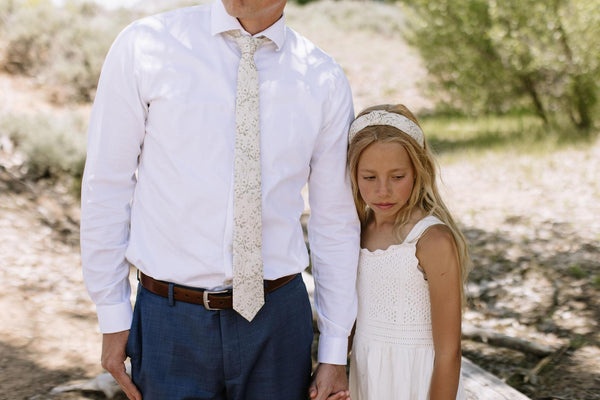 Eden Women's Knotted Headband