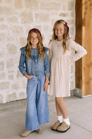 Barret Lady Hair Bow Lady Hair Bow 4"x7.5"