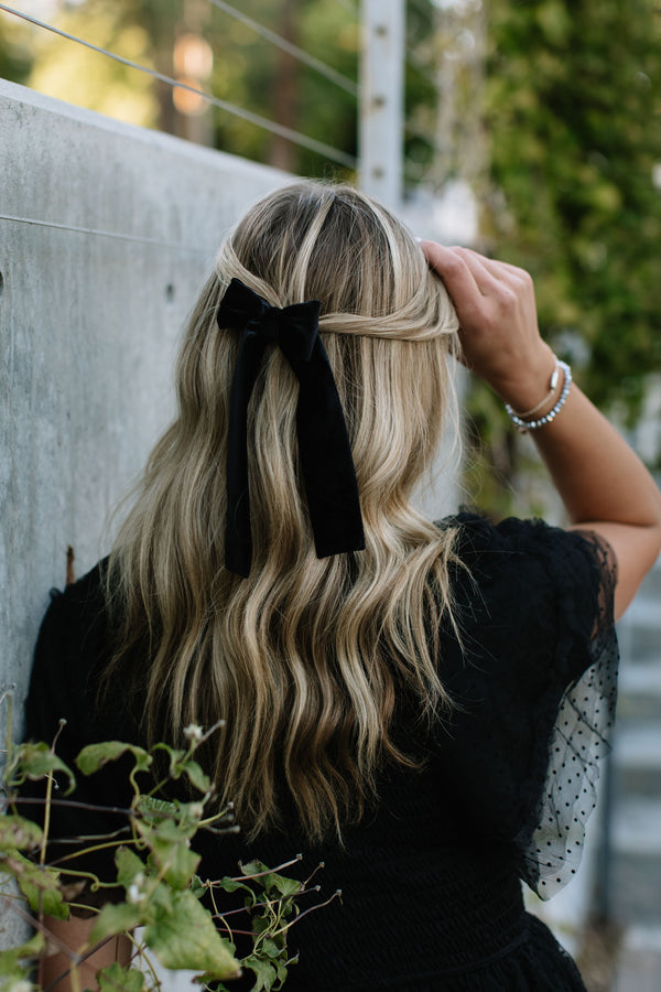 Black Velvet Lady Hair Bow