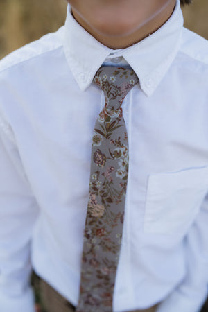 Briar Rose - Boys Tie