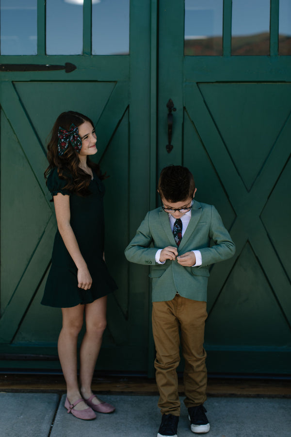 Dashing Floral Boys Tie