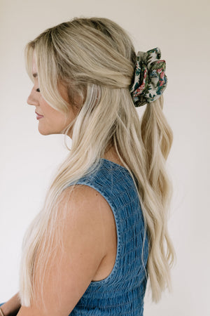Gran's House - Hair Scrunchie
