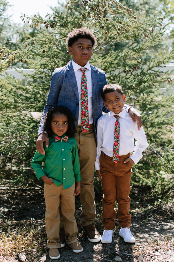 Jolly Floral Bow Tie For Boys