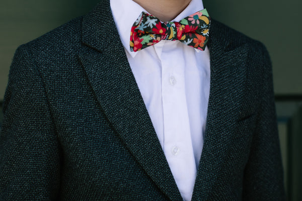 Jolly Floral Bow Tie For Boys