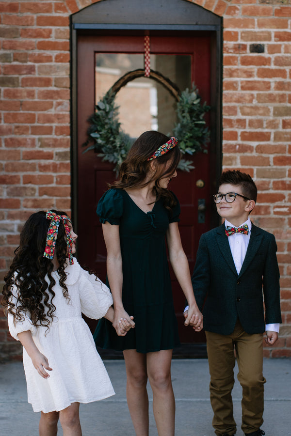 Jolly Floral Bow Tie For Boys