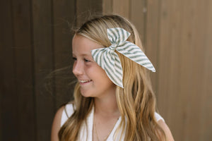 Juniper Stripe Darling Hair Bow Darling Hair Bow 4"x5"