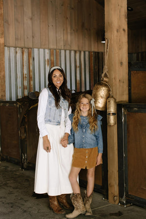 Juniper Stripe Lady Hair Bow Lady Hair Bow 4"x7.5"