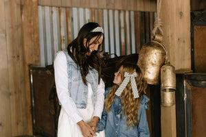 Juniper Stripe Lady Hair Bow Lady Hair Bow 4"x7.5"