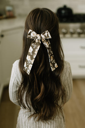 Magnolia Floral Lady Hair Bow Lady Hair Bow 4"x7.5"