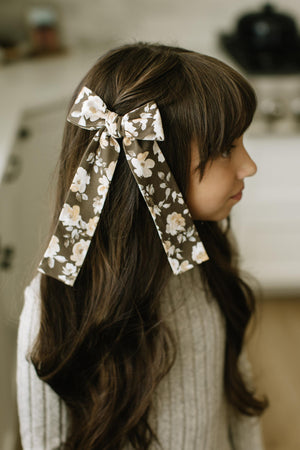 Magnolia Floral Lady Hair Bow Lady Hair Bow 4"x7.5"