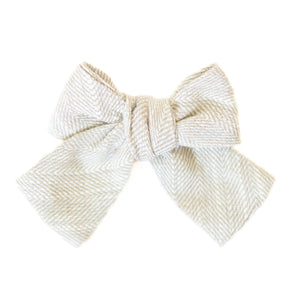 Parchment Tweed Petite Hair Bow Petite Hair Bow 2"x3"
