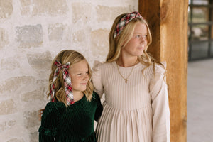 Saint Nick Lady Hair Bow Lady Hair Bow 4"x7.5"