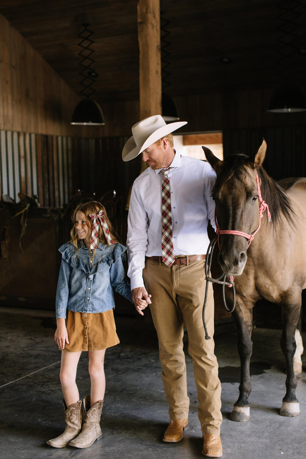 Saint Nick Lady Hair Bow Lady Hair Bow 4"x7.5"