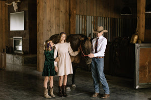 Whistler Plaid Lady Hair Bow Lady Hair Bow 4“x7.5”