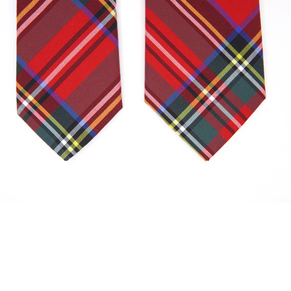 Classic Christmas Men’s Tie