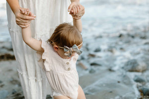 Sandy Petite Hair Bow