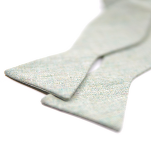 Sea Foam Men's Self-tie Bow Tie